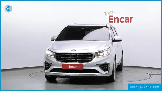 KIA CARNIVAL 9-SEATER NOBLESSE