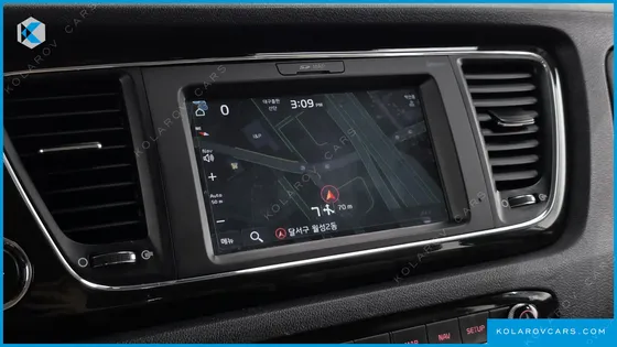 KIA CARNIVAL 9-SEATER NOBLESSE