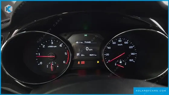 KIA CARNIVAL 11-SEATER PRESTIGE