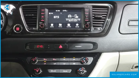 KIA CARNIVAL 11-SEATER PRESTIGE