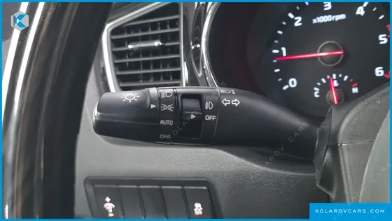 KIA CARNIVAL 11-SEATER PRESTIGE