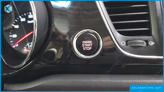 KIA CARNIVAL 11-SEATER PRESTIGE