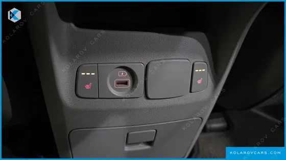 KIA CARNIVAL 11-SEATER PRESTIGE
