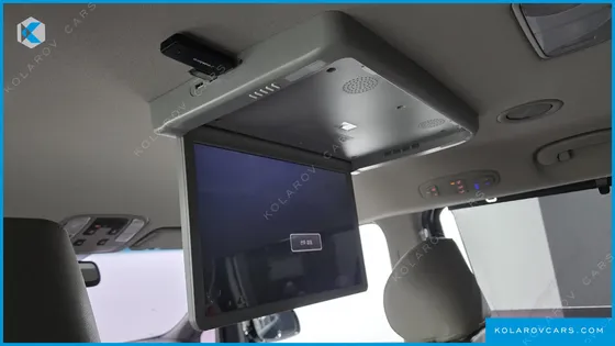 KIA CARNIVAL 11-SEATER PRESTIGE
