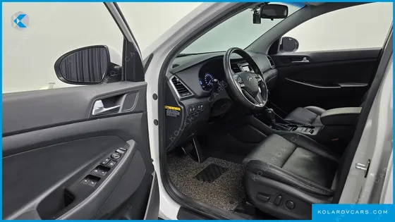 HYUNDAI TUCSON DIESEL 1.7 2WD