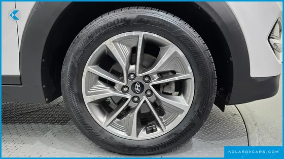 HYUNDAI TUCSON DIESEL 1.7 2WD
