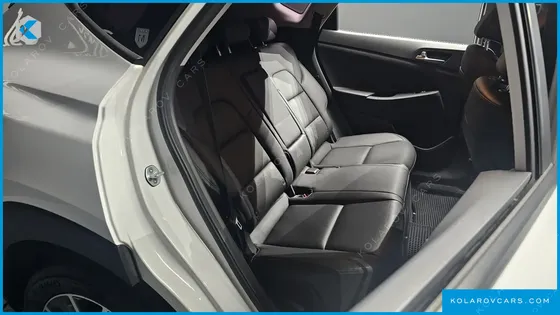 HYUNDAI TUCSON DIESEL 2.0 2WD