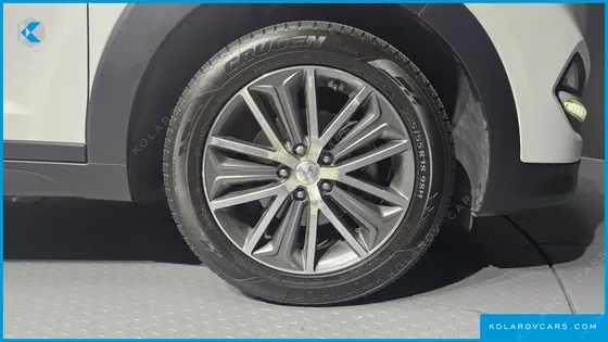 HYUNDAI TUCSON DIESEL 2.0 2WD