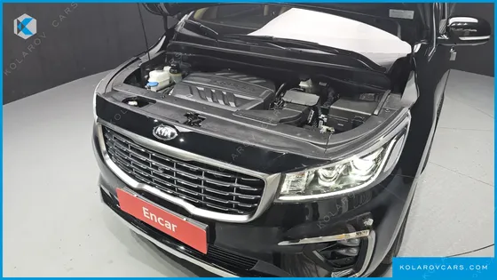 KIA CARNIVAL 7-SEATER LIMOUSINE