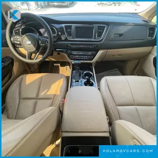 KIA CARNIVAL 7-SEATER LIMOUSINE
