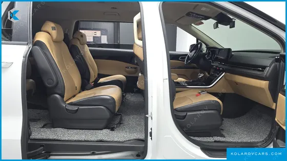 KIA CARNIVAL DIESEL 9-SEATER PRESTIGE