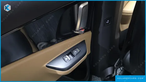 KIA CARNIVAL DIESEL 9-SEATER PRESTIGE