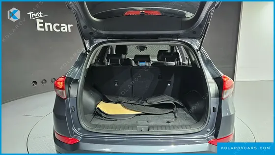 HYUNDAI TUCSON DIESEL 2.0 2WD