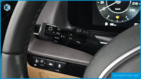 KIA CARNIVAL DIESEL 9-SEATER PRESTIGE