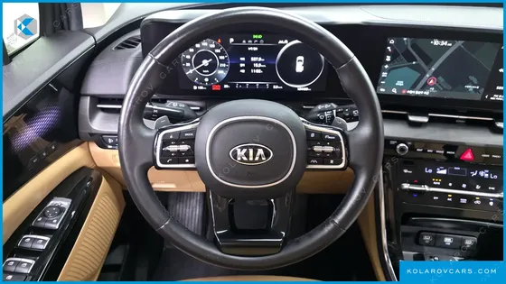 KIA CARNIVAL DIESEL 9-SEATER SIGNATURE