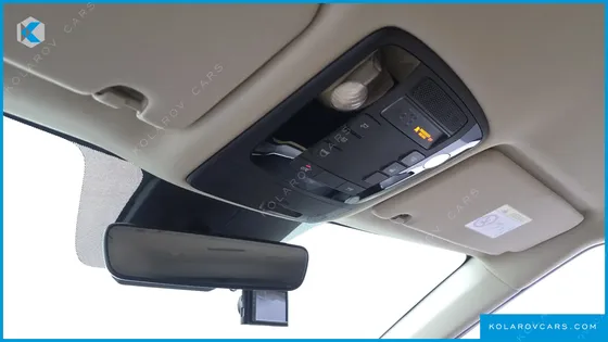 KIA CARNIVAL DIESEL 9-SEATER SIGNATURE