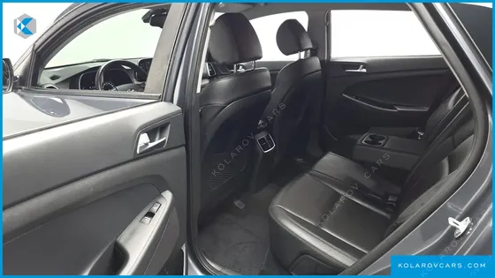 HYUNDAI TUCSON DIESEL 2.0 2WD