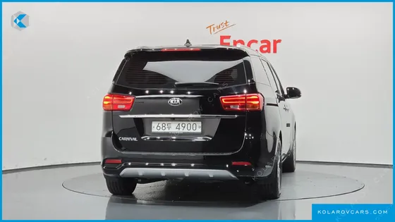 KIA CARNIVAL 9-SEATER NOBLESSE SPECIAL