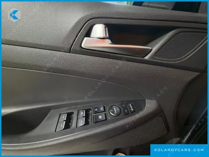 HYUNDAI TUCSON DIESEL 2.0 2WD