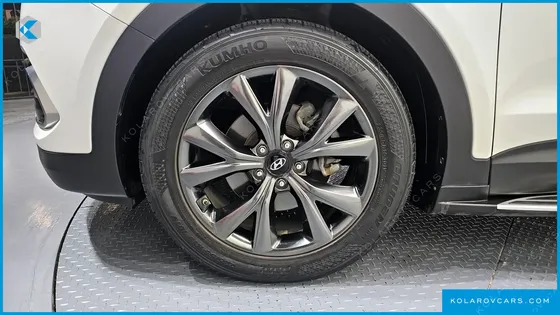 HYUNDAI SANTA FE DIESEL 2.0 2WD