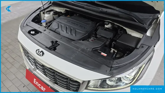 KIA CARNIVAL 7-SEATER LIMOUSINE
