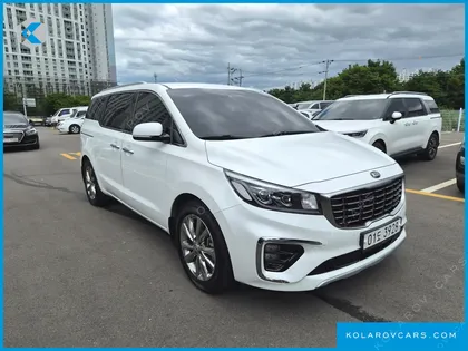 KIA CARNIVAL 9-SEATER NOBLESSE