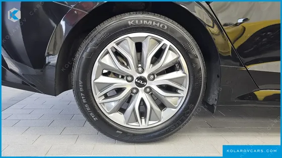 KIA K5 NOBLESSE