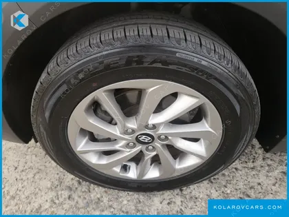 HYUNDAI TUCSON DIESEL 2.0 2WD