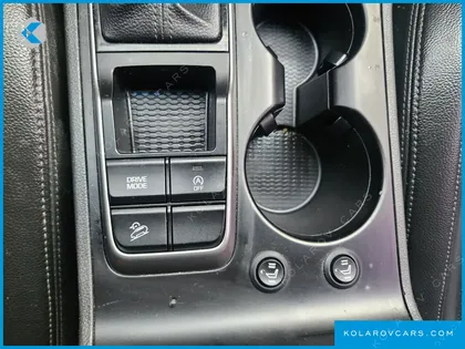 HYUNDAI TUCSON DIESEL 2.0 2WD