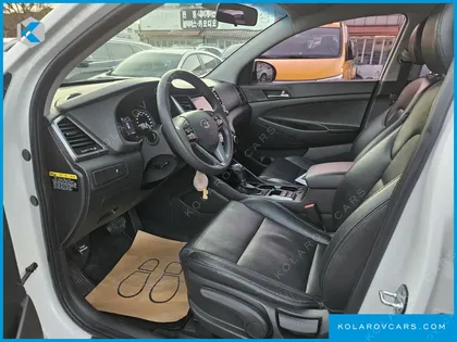 HYUNDAI TUCSON DIESEL 2.0 2WD