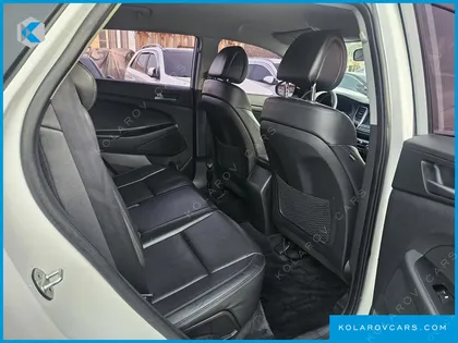 HYUNDAI TUCSON DIESEL 2.0 2WD