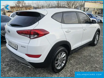 HYUNDAI TUCSON DIESEL 2.0 2WD