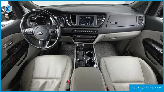 KIA CARNIVAL 9-SEATER PRSTIGE
