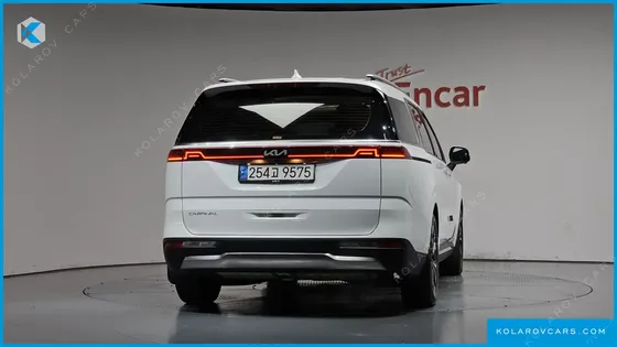KIA CARNIVAL GASOLINE 7-SEATER SIGNATURE