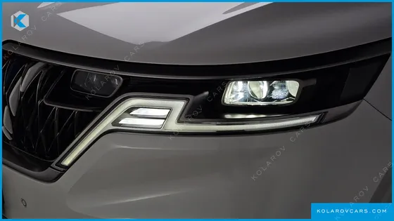 KIA CARNIVAL GASOLINE 7-SEATER SIGNATURE