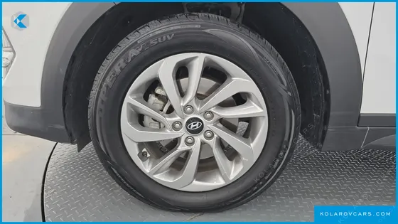 HYUNDAI TUCSON DIESEL 1.7 2WD