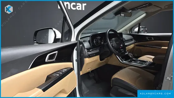 KIA CARNIVAL DIESEL 9-SEATER PRESTIGE