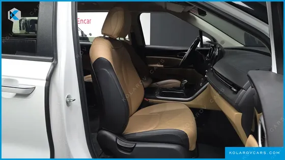 KIA CARNIVAL DIESEL 9-SEATER PRESTIGE