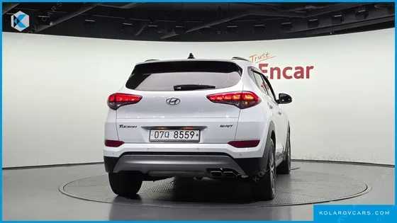 HYUNDAI TUCSON DIESEL 2.0 2WD