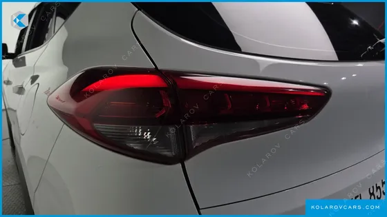 HYUNDAI TUCSON DIESEL 2.0 2WD