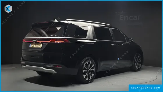 KIA CARNIVAL DIESEL 9-SEATER PRESTIGE