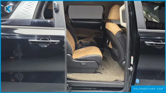 KIA CARNIVAL DIESEL 9-SEATER PRESTIGE
