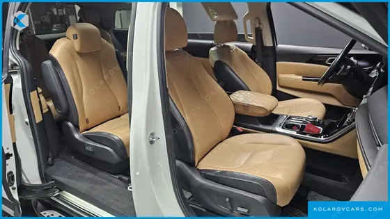 KIA CARNIVAL GASOLINE 9-SEATER SIGNATURE