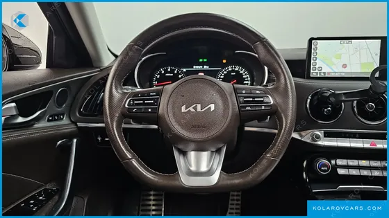 KIA STINGER 2.5 AWD MASTERS
