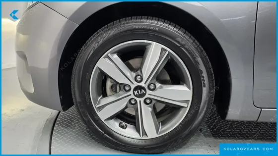 KIA K3 TRENDY