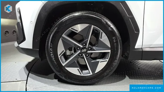 HYUNDAI TUCSON GASOLINE 1.6 TURBO 2WD