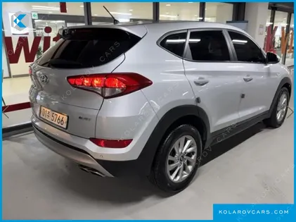 HYUNDAI TUCSON DIESEL 2.0 2WD