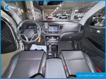 HYUNDAI TUCSON DIESEL 2.0 2WD