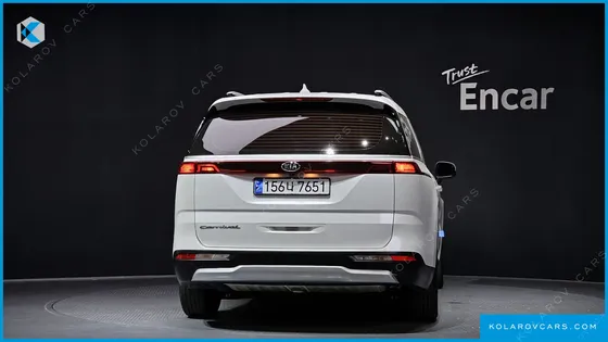 KIA CARNIVAL DIESEL 9-SEATER PRESTIGE