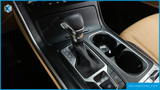 KIA CARNIVAL DIESEL 9-SEATER PRESTIGE